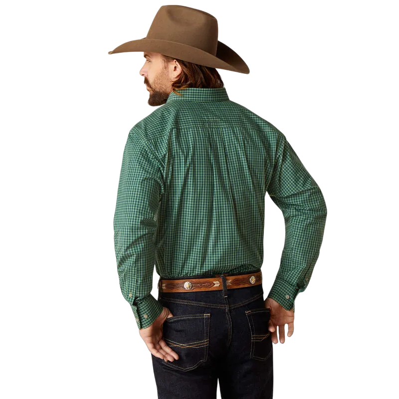 Ariat Clothing Men's Pro Series Emile Classic Fit Shirt