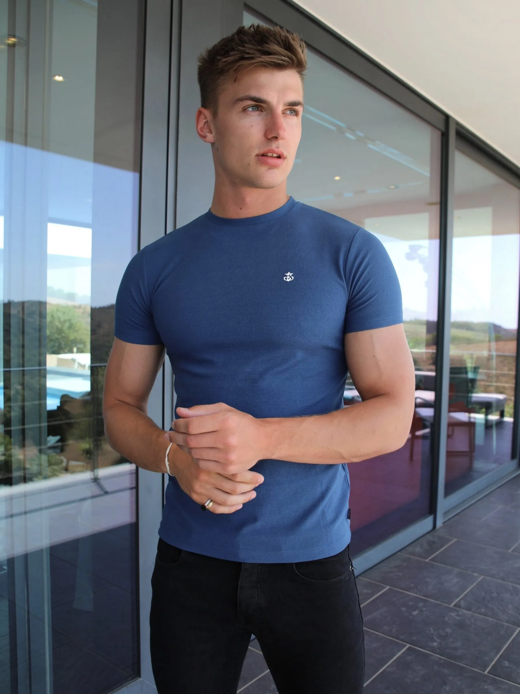 Eli Textured T-Shirt - Dark Blue