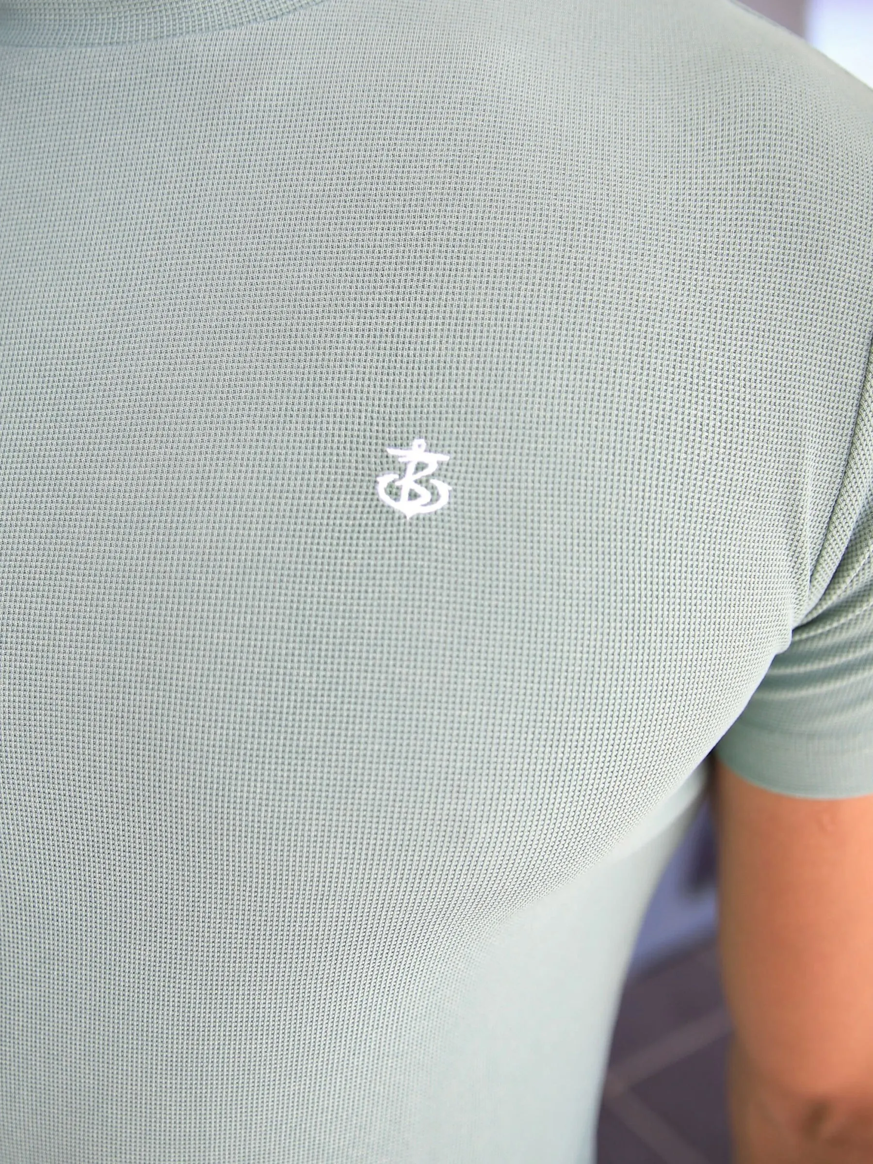Eli Textured T-Shirt - Green