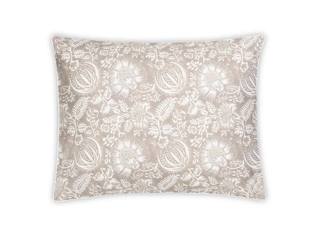 Granada Dune Bedding by Matouk | Schumacher