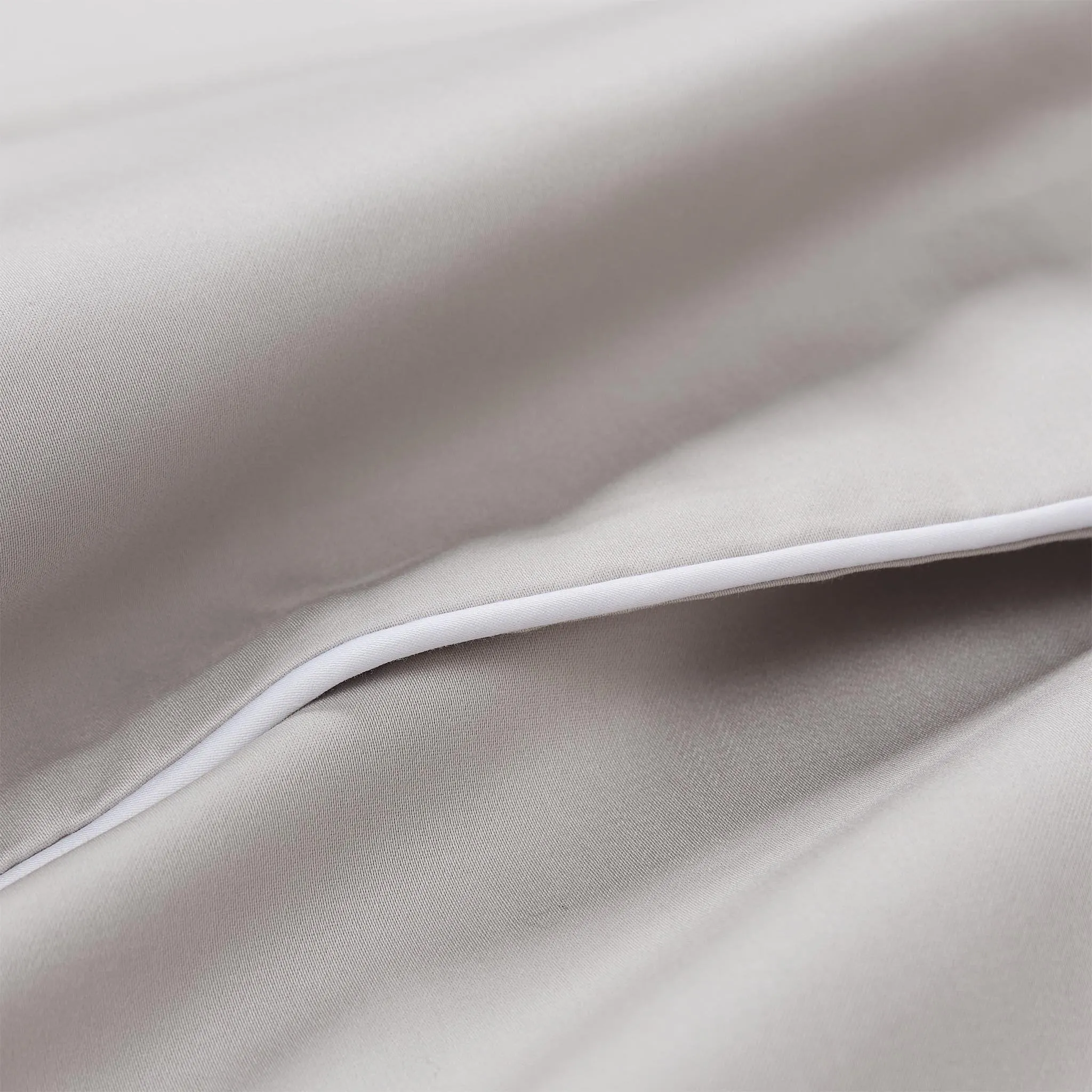Lanton Bedding [Stone grey/White]