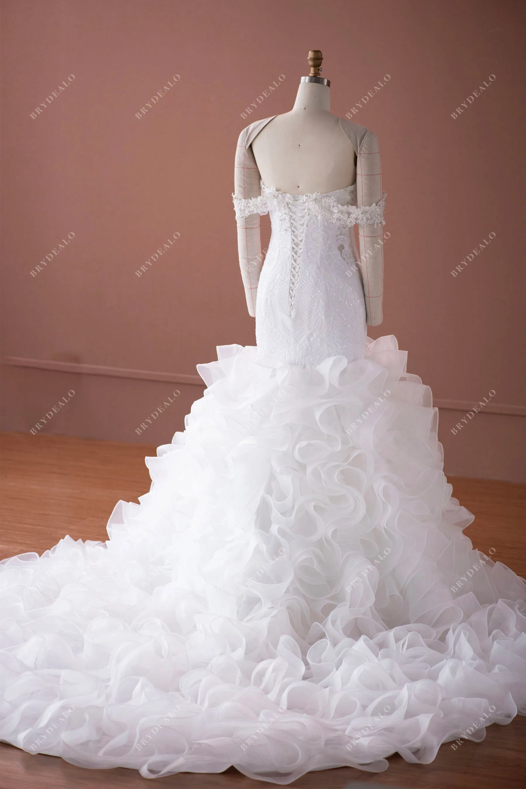 Plunging Unique Sequined Lace Ruffled Organza Trumpet Formal Gown