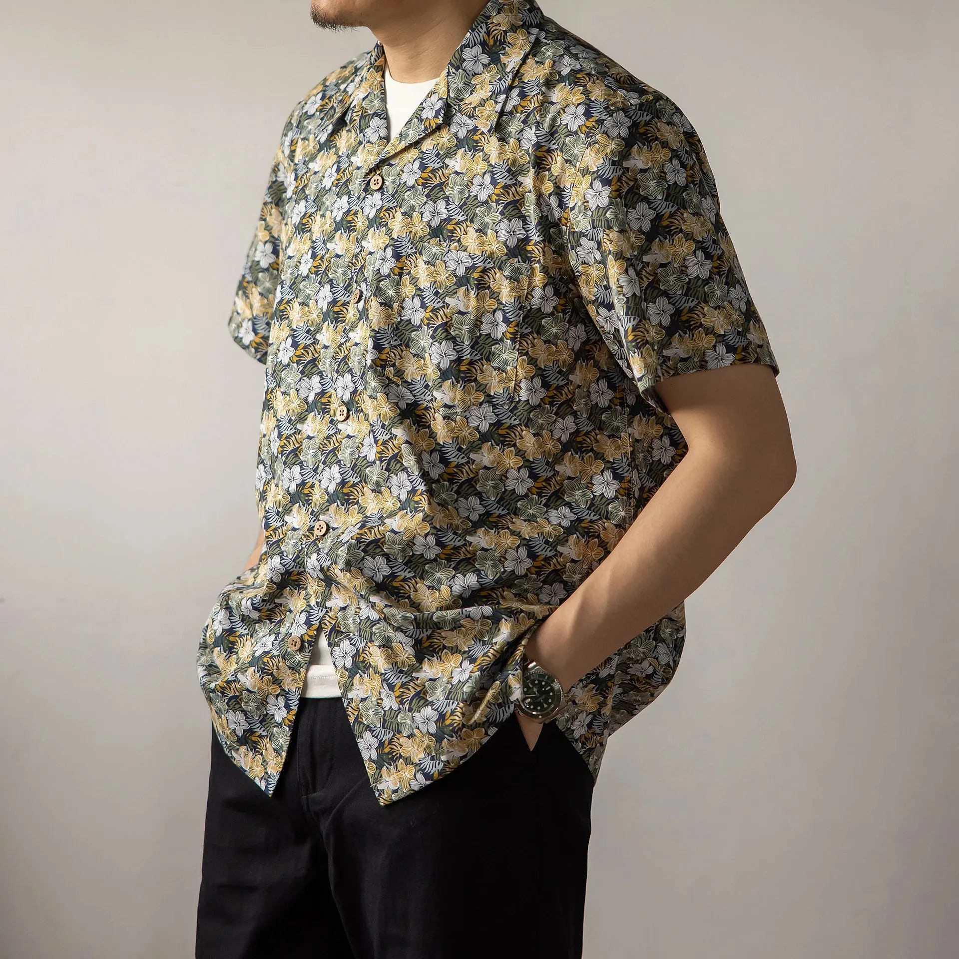 Red Tornado Floral Aloha Shirts For Men - 100% Cotton Beach Hawaiian Shirt