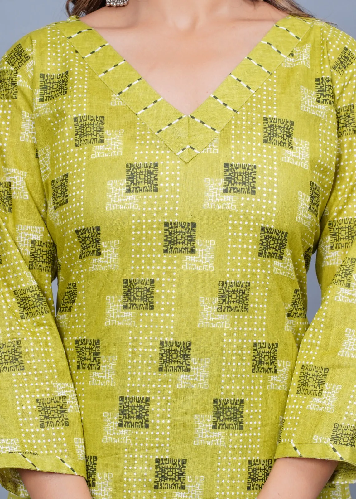 Women Stylish Cotton Kurta With Pant And Dupatta Set
